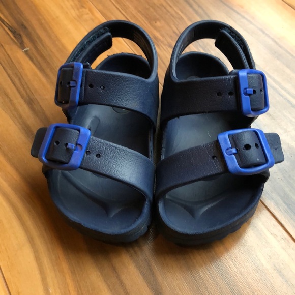 Cat & Jack Sandals - Picture 1 of 3